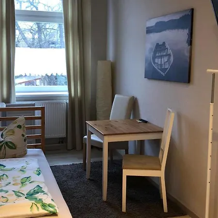 Lejlighedshotel Monteurzimmer & Fur Herren