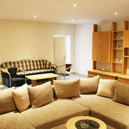 Aparthotel Monteurzimmer & Fur Herren